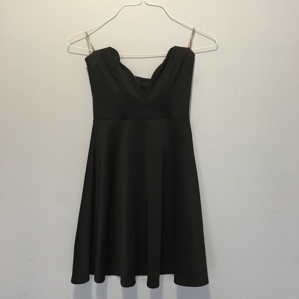 Black Sweetheart Neck Scuba Swing Dress
